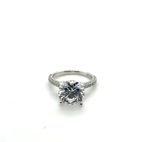 14kwg Pave Ring